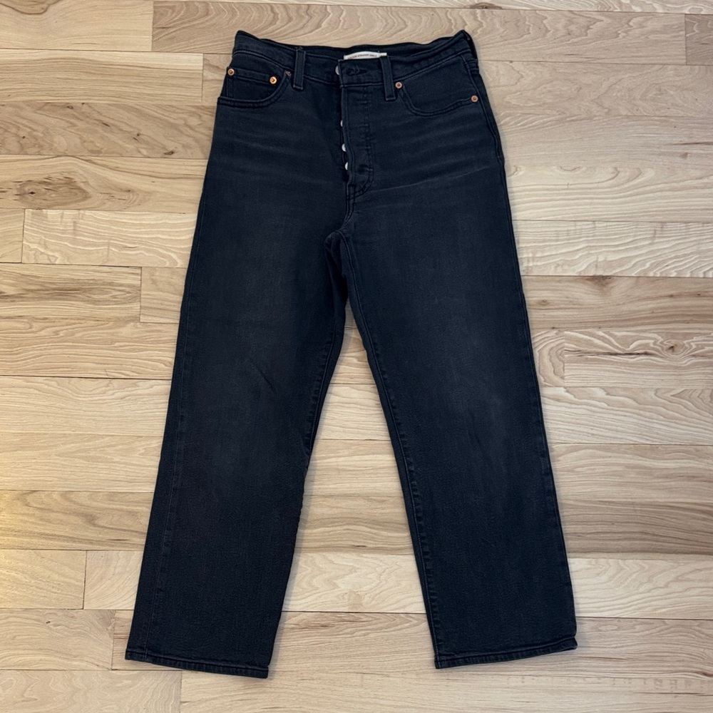 Women’s Ribcage Straight Ankle Black Jeans